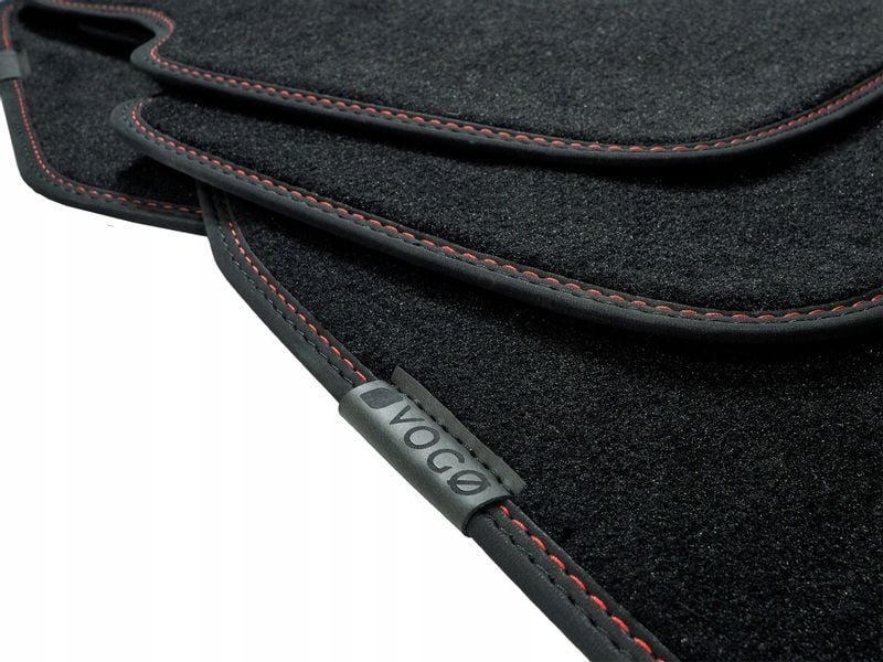 JAGUAR E-Pace 2018- Dywaniki welurowe zdjęcie 3