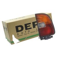 LAMPA TYLNA PRAWA TOYOTA RAV 4 I 1994 1995 1996 1997 1998 1999 2000