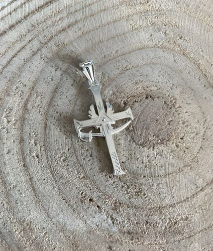 SREBRNY DUŻY KRZYŻ KRZYŻYK SREBRO PRÓBY 925 HONOR OJCZYZNA na Arena.pl