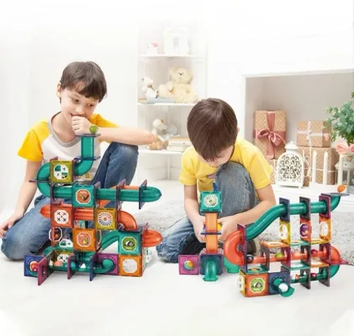 KLOCKI MAGNETYCZNE PANELE 75EL ZESTAW ŚWIECĄCY TOR na Arena.pl