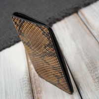 etui na karty skóra naturalna z wężowym printem eleganckie rfid