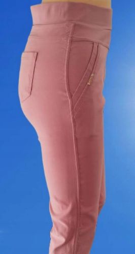 SPODNIE ELASTYCZNE Z KIESZENIAMI gumkowe wyszczuplające 4/5XL różowe na Arena.pl