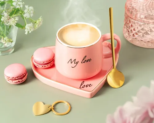 Zestaw Upominkowy dla Kobiet - Filiżanka z Podstawką + Łyżeczka + Brelok na Arena.pl