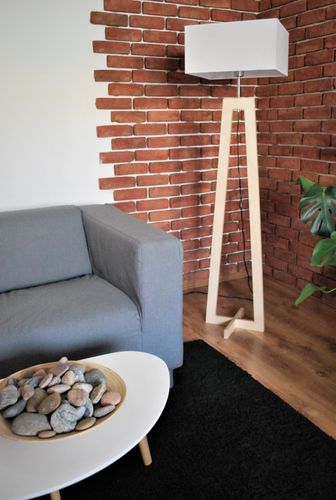 Drewniana lampa podłogowa JAWA E27 na Arena.pl