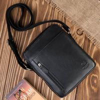 saszetka męska skórzana na ramię czarna paolo peruzzi t-119-bl