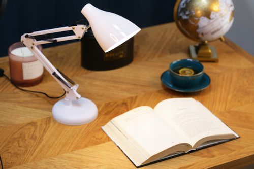 Lampka biurkowa Interlook Modern biały moc do 40 W na Arena.pl