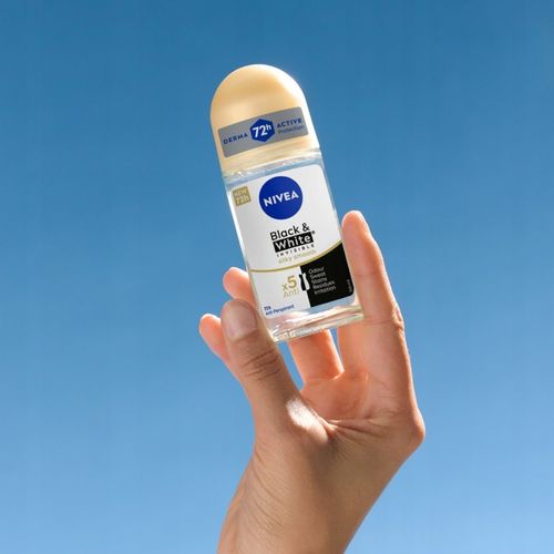 NIVEA Black&White Invisible Silky Smooth Antyperspirant roll-on 4 x 50 ml na Arena.pl