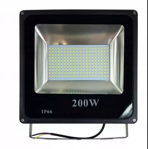 NAŚWIETLACZ HALOGEN 200W na Arena.pl