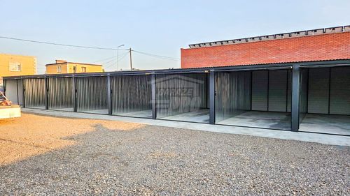 Rząd garaży 24x5m + wiata 2m - 8x brama uchylna dach spad w przód GP488 na Arena.pl