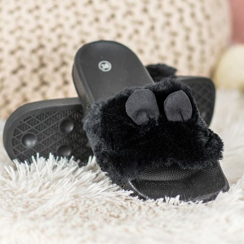 Czarne Kapcie r.40 na Arena.pl