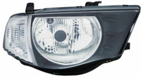Mitsubishi L200 05-10 Reflektor przedni lampa przednia Prawa