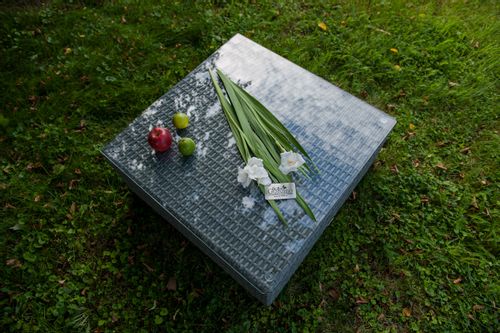 Stolik z szarego technorattanu na Arena.pl