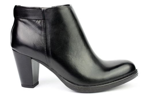 Botki Nessi 58404 czarny 39 na Arena.pl