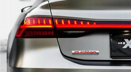 Emblemat Znaczek Napis Logo Quattro Audi Q3 Lifting Naklejka na Samochód 3D na Arena.pl