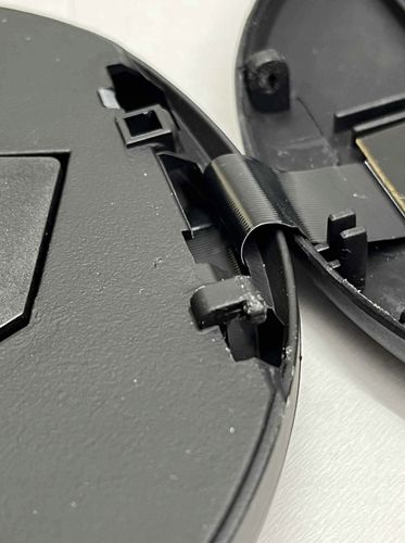 DISCMAN PRZENOŚNY ODTWARZACZ PŁYT Lenco CD-300BK MP3 LCD BLUETOOTH Czarny na Arena.pl