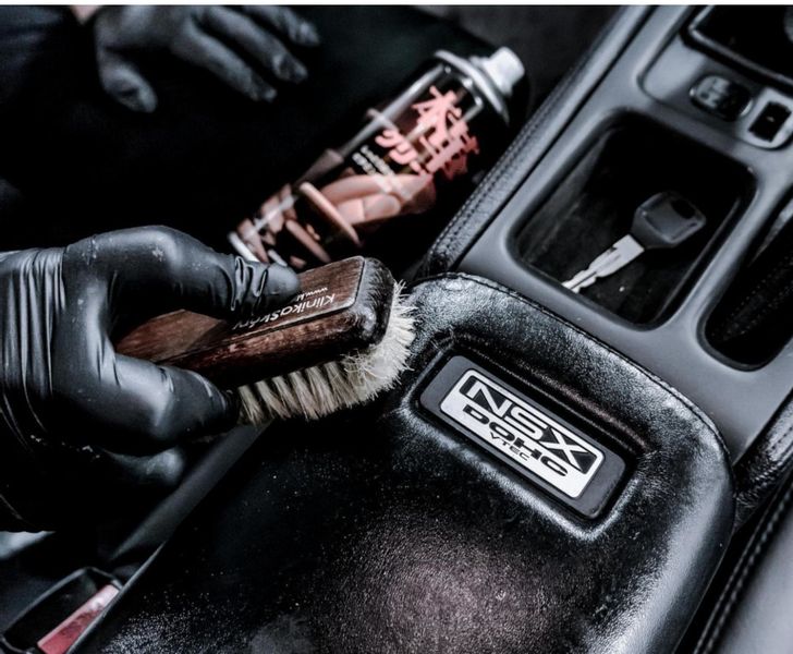 Soft99 Leather Seat Cleaner 300ml + 1 Mikrofibra zdjęcie 3