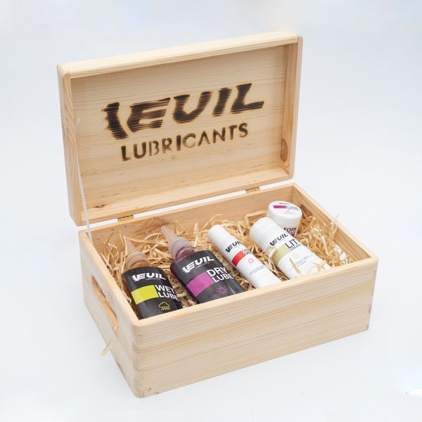 EVIL STANDARD BOX ZESTAW PREZENTOWY + zdjęcie 1