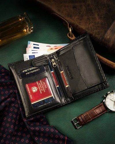 Skorzany portfel meski z systemem RFID na Arena.pl