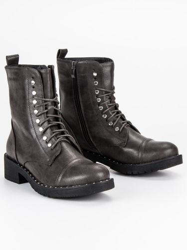 SZARE BOTKI WORKERY na Arena.pl