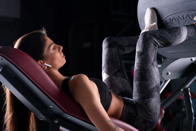 Słuchawki TWS Bluetooth Douszne Mikrofon GoGEN zdjęcie 4