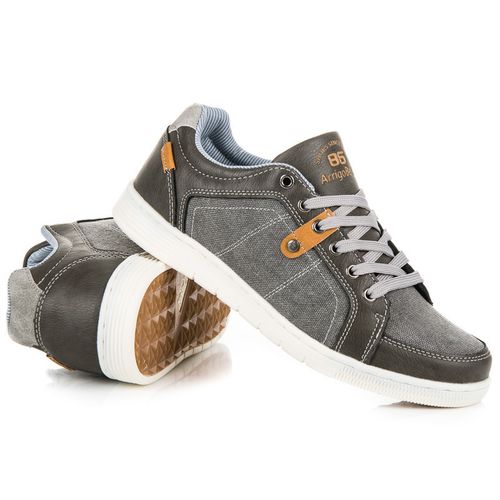 Wiązane trampki r.45 na Arena.pl