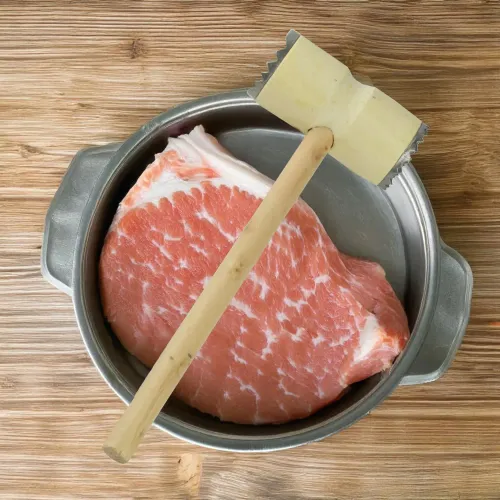 TŁUCZEK DO MIĘSA DREWNIANY DWUSTRONNY SOLIDNY MŁOTEK OKUTY KOTLETY na Arena.pl