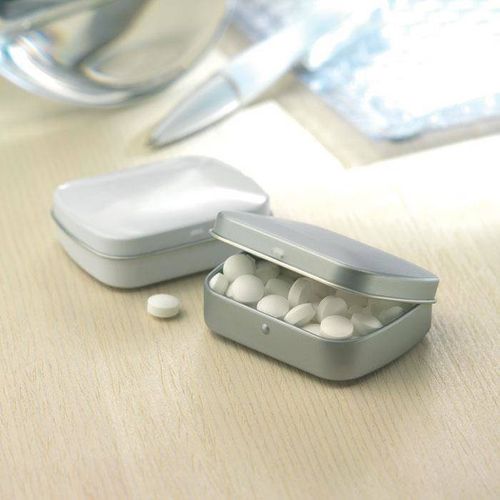 Miętówki w metalowym pudełku na Arena.pl