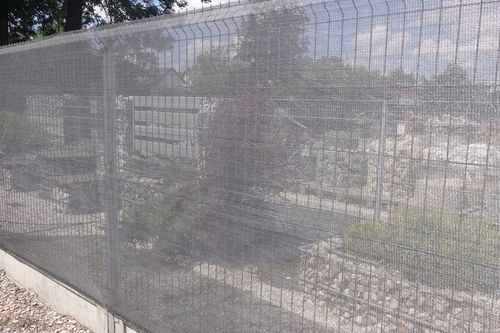 Siatka Cieniująca Zacieniająca Osłona Płotu Na Ogrodzenia 1,5x30m Grafitowa na Arena.pl