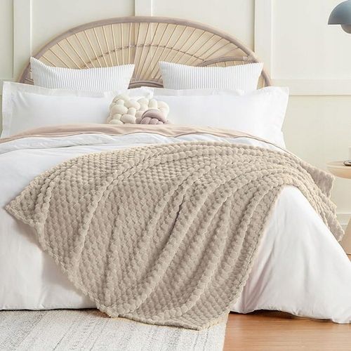 KOC ŚWIĄTECZNY 160X200 NARZUTA NA ŁÓŻKO NA KANAPĘ MIĘKKI PLED Z MIKROFIBRY na Arena.pl