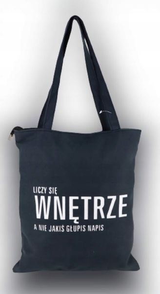 TORBA torebka z napisem ,,LICZY SIĘ WNĘTRZE A NIE JAKIŚ ... '' czarna zdjęcie 2