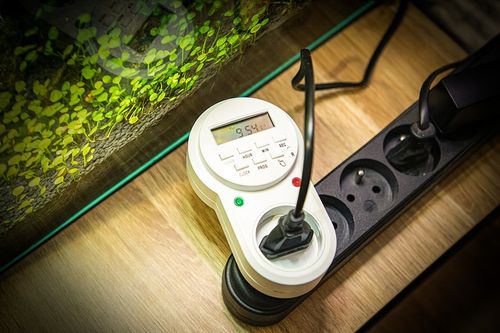 PROGRAMATOR CZASOWY DO GNIAZDKA TIMER WYŁĄCZNIK LCD CYFROWY 16 USTAWIEŃ na Arena.pl
