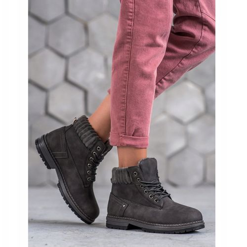 Modne Traperki r.37 na Arena.pl