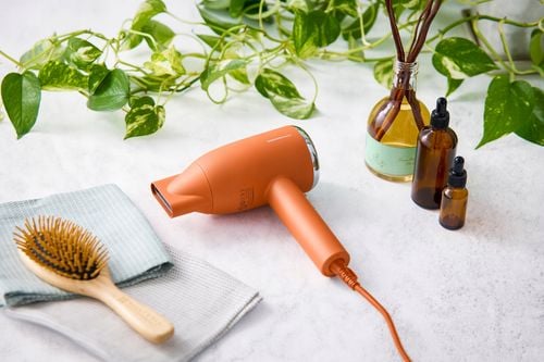 Suszarka do włosów TOUCHBeauty TB-2393 SILKY Ionic na Arena.pl