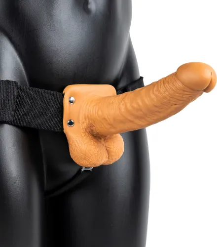 realrock hollow strap-on 18 cm z regulowanym paskiem i wibracjami na Arena.pl