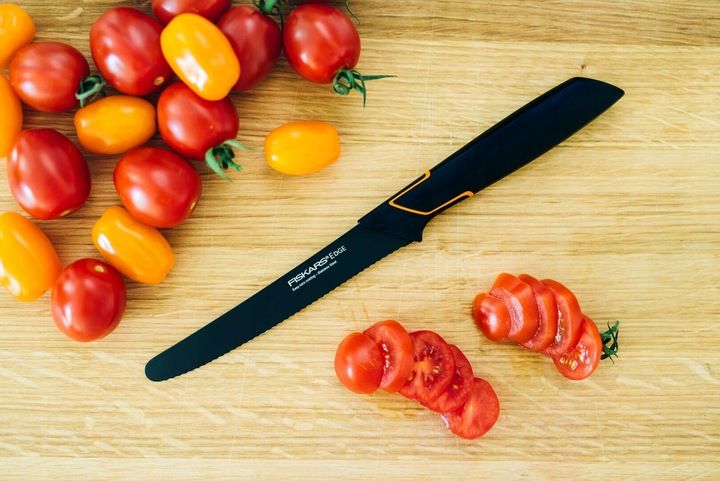 FISKARS EDGE NÓŻ DO POMIDORÓW 13CM STAL NIERDZEWNA zdjęcie 1