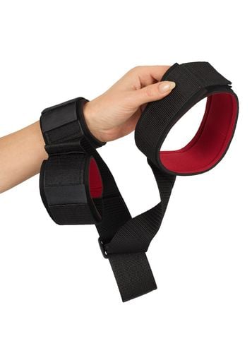 Sex Restraints na Arena.pl