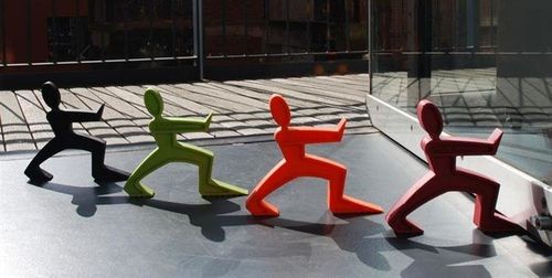 BB - Stoper do drzwi JAMES, czerwony na Arena.pl