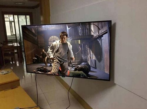 Solidny Obrotowy Uchwyt do Telewizorów Wieszak TV Uniwersalny 32"-70" na Arena.pl