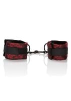scandal universal cuff set black