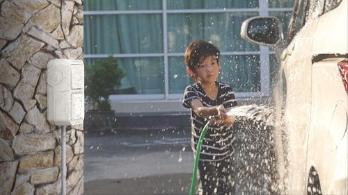 Nowe Plexo - Gniazdo 2P+Z zaciski automatyczne, mechanizm 16A-250 V~ - białe - Legrand 069621L na Arena.pl