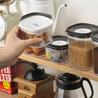 Hermetyczne  Pojemniki Z Pokrywkami Do  Przechowywania Żywności