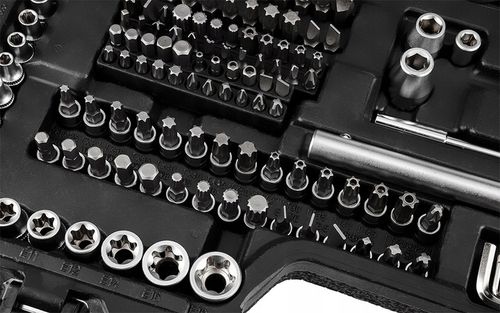 NEO TOOLS Zestaw Kluczy Nasadowych 220 el. 1/2" 3/8" 1/4" Walizka Stal CrV na Arena.pl