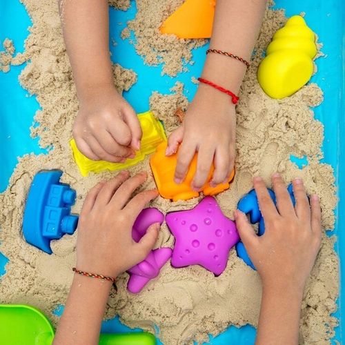 ZESTAW PIASEK KINETYCZNY 2kg + BASEN PIASKOWNICA FOREMKI SZPATUŁKI WALIZKA na Arena.pl