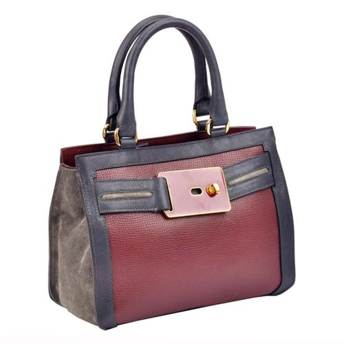 Innue V8282 na Arena.pl