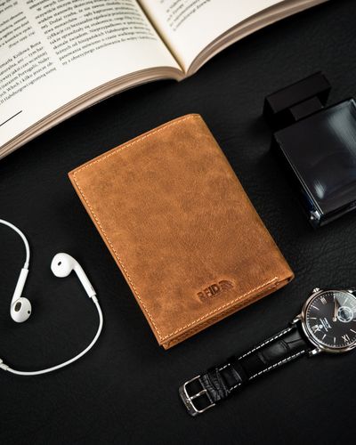 skórzany portfel męski z kieszonką na suwak - peterson na Arena.pl