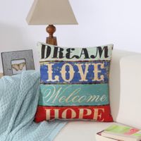 Poszewka na poduszkę z napisami Dream Love 45x45cm