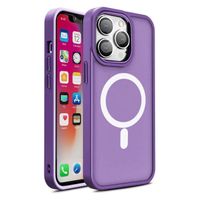 magnetyczne etui z magsafe do iphone 15 plus otworki pod smycz fioletowe