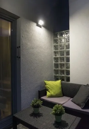 Kinkiet zewnętrzny Rota RT-K100 Suma na Arena.pl