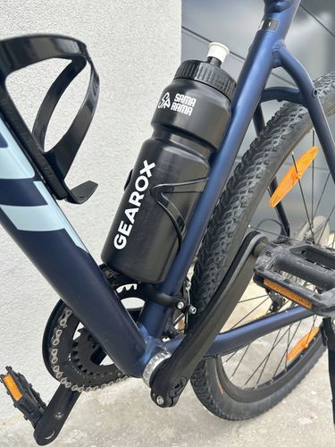 ZESTAW BIDON NA ROWER 750 ML + UCHWYT KOSZYK ROWEROWY DO BIDONU + ŚRUBY na Arena.pl
