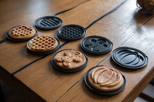 GOFROWNICA MINI GOFRY MOCNA NIEPRZYWIERAJACA 8 PŁYTEK 4 WZORY CZERWONA na Arena.pl